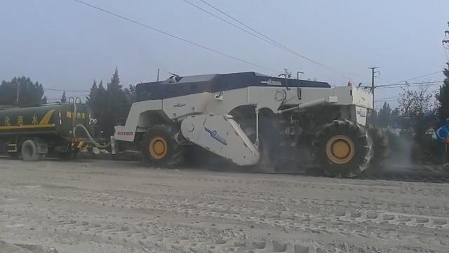 RZ2300B，安阳水稳冷再生